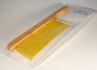 le-travail-au-rucher-le-petit-materiel-accessoires-brosse-nylon