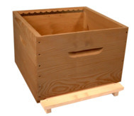 les-ruches-les-ruches-particulieres-ruches-dadant-emboitables-corps-emboitable-d-12-sans-cadres