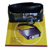 le-travail-au-rucher-l-elevage-des-reines-picking-loupe-frontale