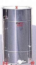le-travail-en-miellerie-le-travail-du-miel-maturateurs-et-tamis-maturateur-lega-200-kg