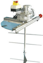 le-travail-en-miellerie-le-travail-du-miel-defiger-et-brasser-melangeur-multimel-300-500-kg